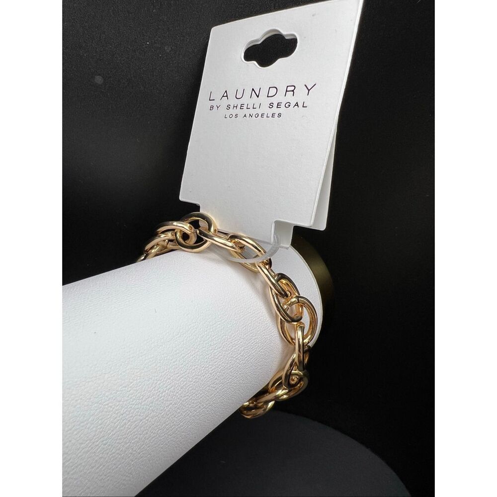 New! Laundry by Shelli Segal Gold Tone Chunky Chain Link Stretch Bracelet
